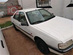 Peugeot 405